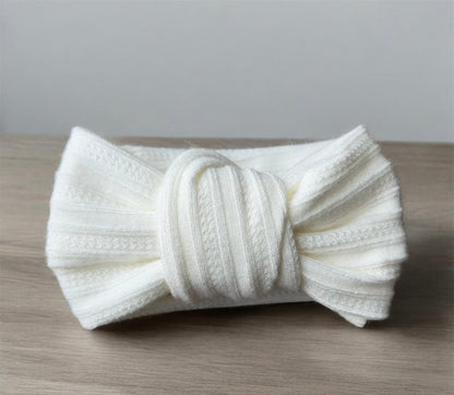 The Essential Bow - Tiny Cubs and co.